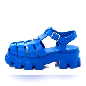 Prada Monolith Rubber Sandal *brand new in box!